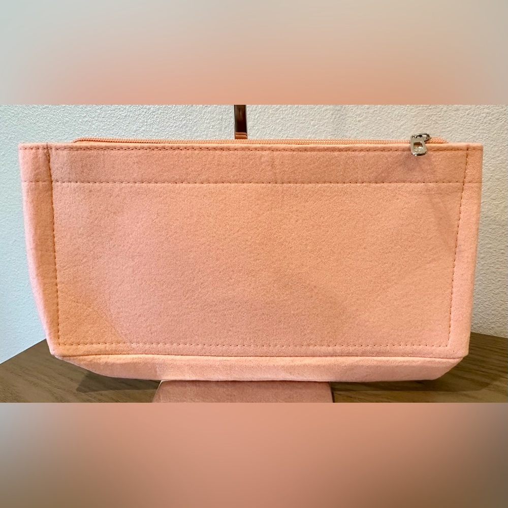 NWOT Multi-Pocket Bag Insert Organizer - Large Pink